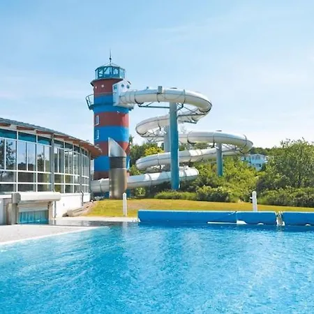 Complex In Near Daire Sellin (Rugen)